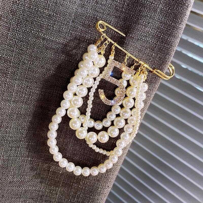 Lapel Pins and Brooches with Lucky Number 5 Dangle,Brooch Pins - A&S All things Glam Boutique