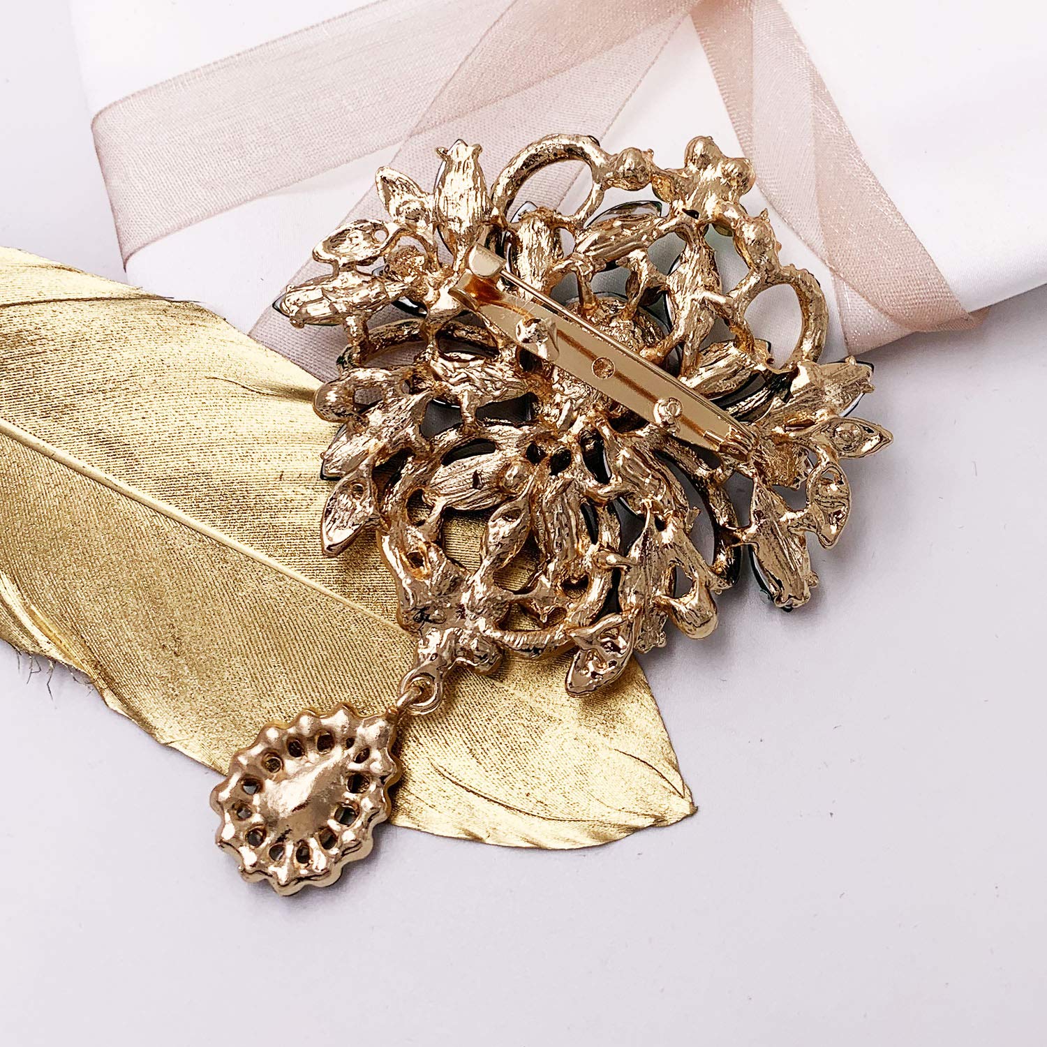 Crystal Rhinestone Bouquet Brooch Pin - A&S All things Glam Boutique