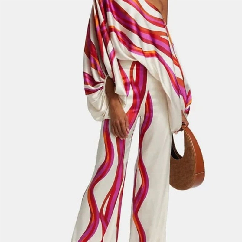 Runway Stripe high low 2 piece set A&S All things Glam Boutique